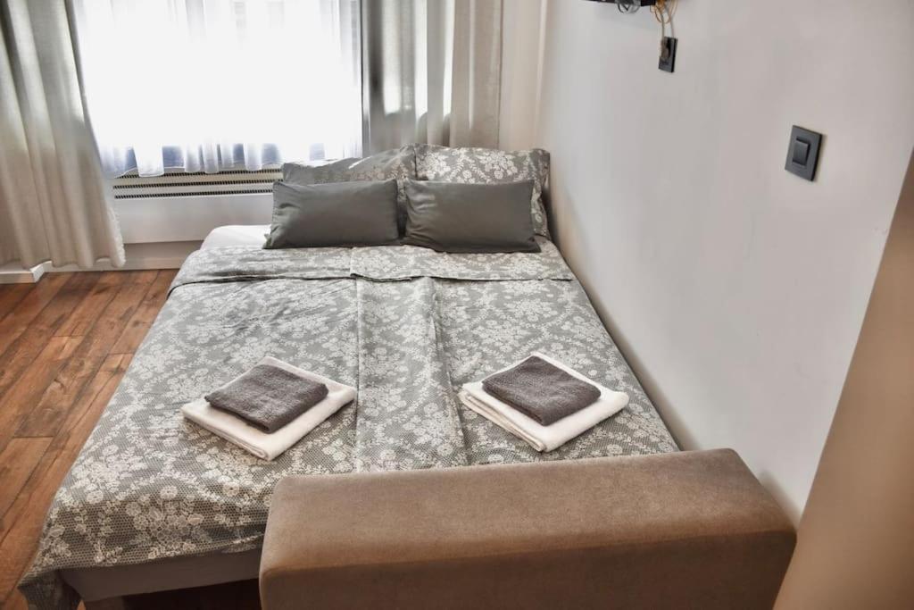 Apartment In Belgrade With Small Parking Space Экстерьер фото