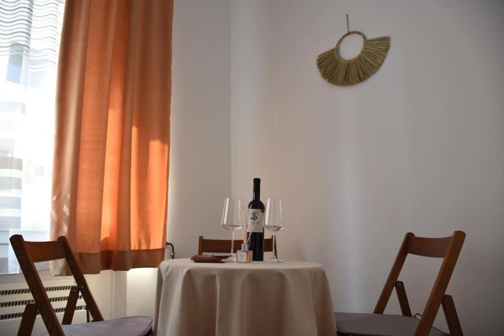 Apartment In Belgrade With Small Parking Space Экстерьер фото